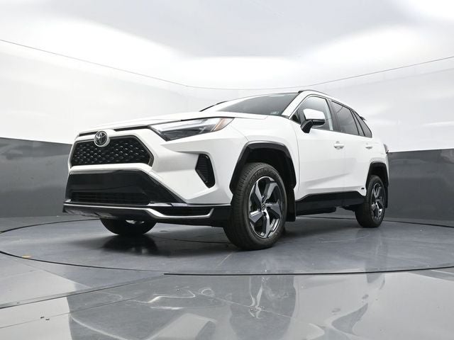 2025 Toyota RAV4 Plug-In Hybrid SE