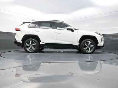 2025 Toyota RAV4 Plug-In Hybrid SE