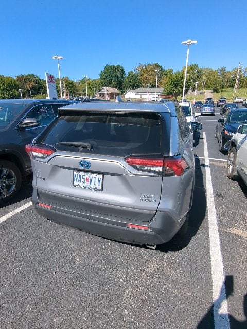 2021 Toyota RAV4 Hybrid XLE Premium