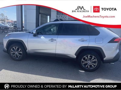 2022 Toyota RAV4 Hybrid XLE Premium