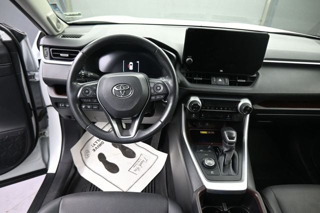 2024 Toyota RAV4 Hybrid Limited