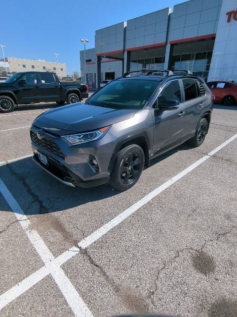 2019 Toyota RAV4 Hybrid XSE