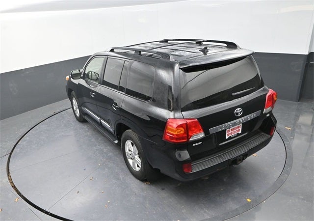 2013 Toyota Land Cruiser Base