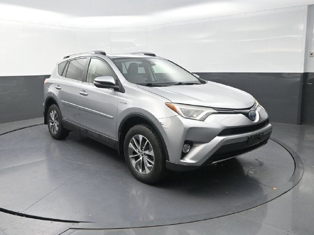 2017 Toyota RAV4 Hybrid XLE