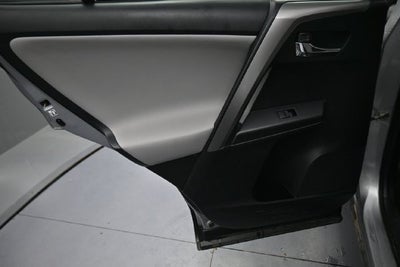 2017 Toyota RAV4 Hybrid XLE