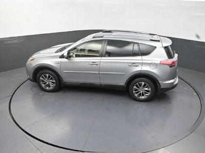 2017 Toyota RAV4 Hybrid XLE