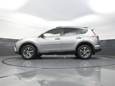 2017 Toyota RAV4 Hybrid XLE