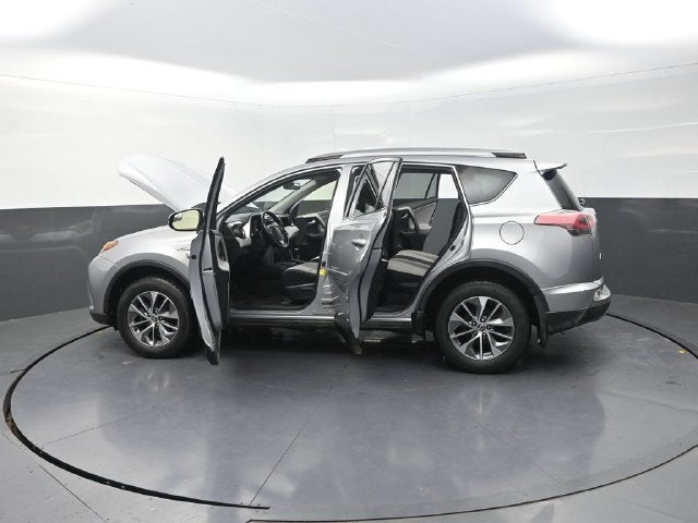 2017 Toyota RAV4 Hybrid XLE