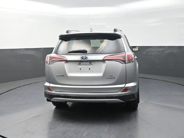 2017 Toyota RAV4 Hybrid XLE