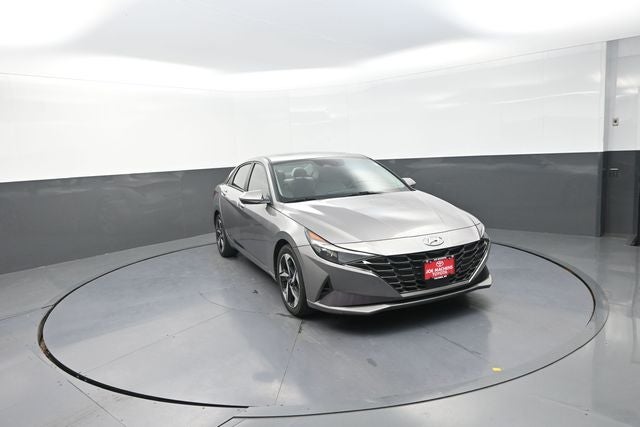 2022 Hyundai Elantra Limited