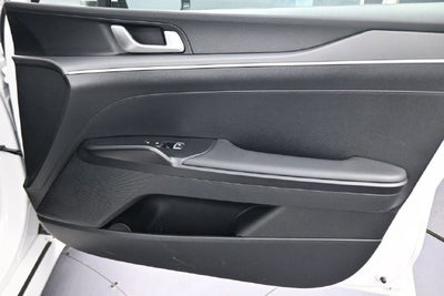 2026 Kia K5 LXS