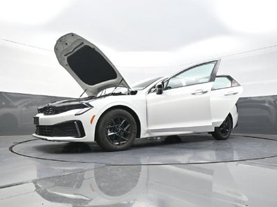 2026 Kia K5 LXS