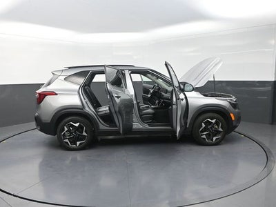 2025 Kia Seltos EX