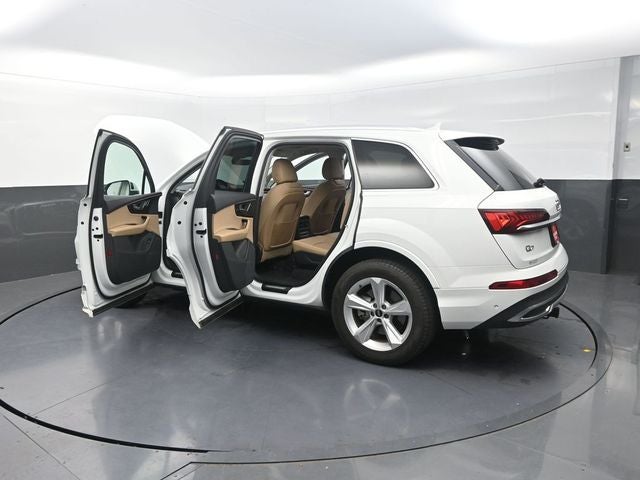 2021 Audi Q7 55 Premium quattro
