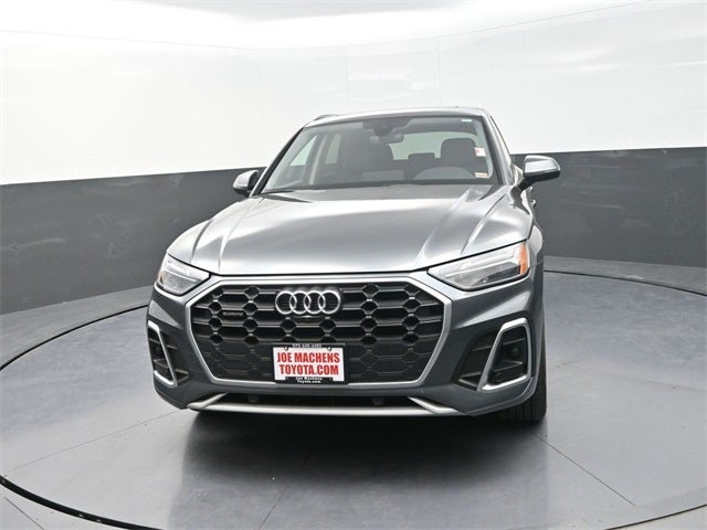 2024 Audi Q5 45 S line Premium quattro