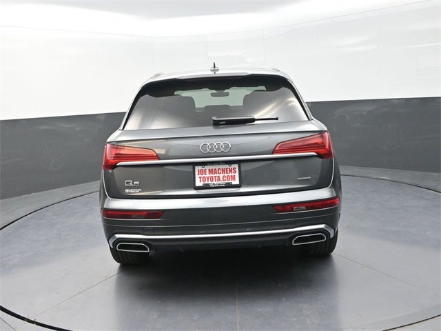 2024 Audi Q5 45 S line Premium quattro