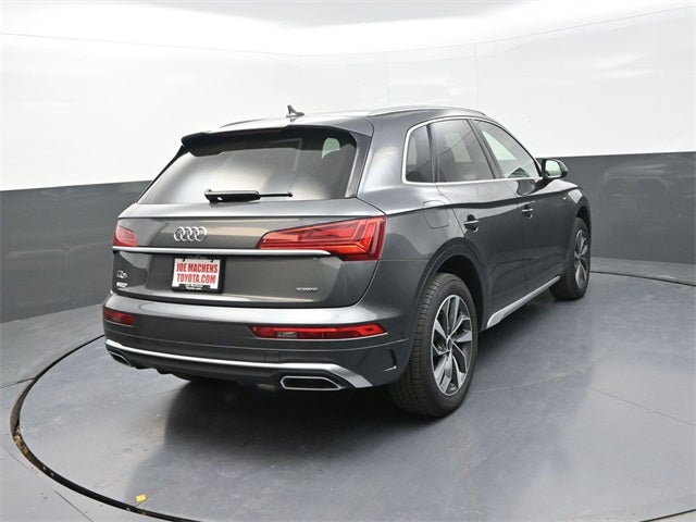 2024 Audi Q5 45 S line Premium quattro