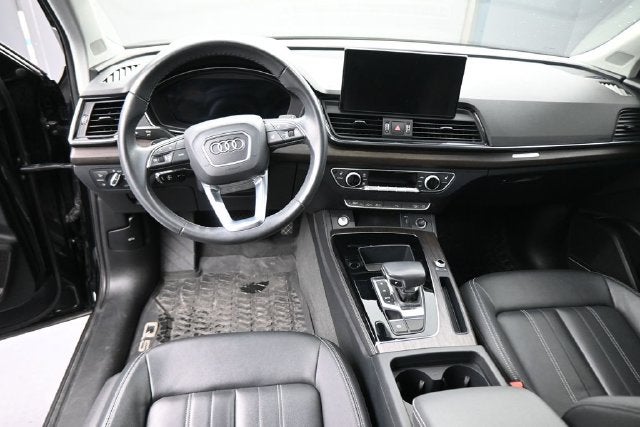 2023 Audi Q5 45 S line Premium quattro