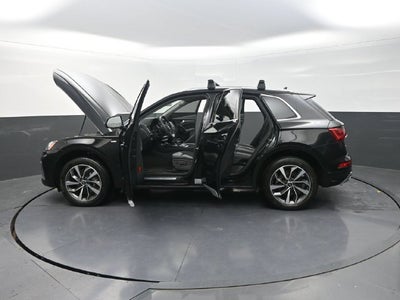 2023 Audi Q5 45 S line Premium quattro