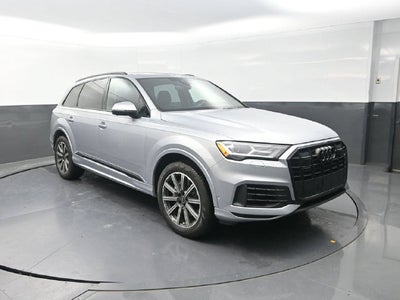 2022 Audi Q7 45 Premium Plus quattro