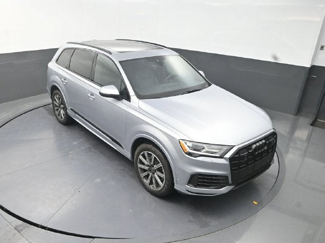 2022 Audi Q7 45 Premium Plus quattro