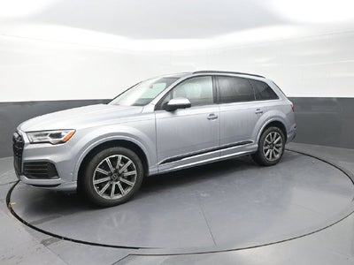 2022 Audi Q7 45 Premium Plus quattro