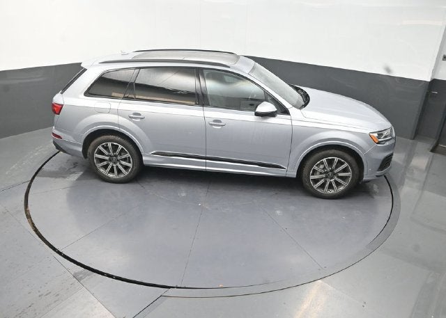 2022 Audi Q7 45 Premium Plus quattro