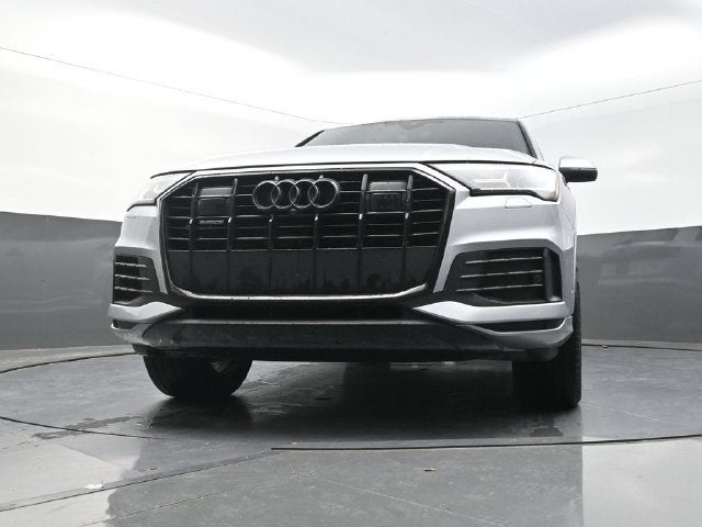2022 Audi Q7 45 Premium Plus quattro