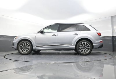 2022 Audi Q7 45 Premium Plus quattro