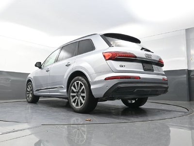 2022 Audi Q7 45 Premium Plus quattro