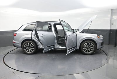 2022 Audi Q7 45 Premium Plus quattro