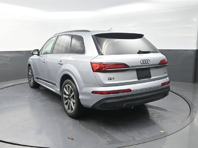 2022 Audi Q7 45 Premium Plus quattro
