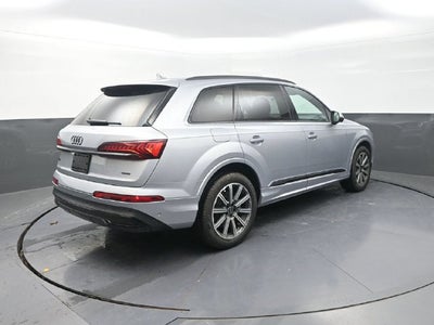 2022 Audi Q7 45 Premium Plus quattro