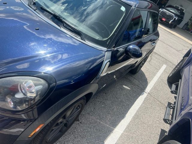 2013 MINI Cooper S Countryman Base