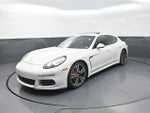 2016 Porsche Panamera 4