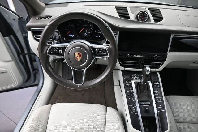 2019 Porsche Macan Base