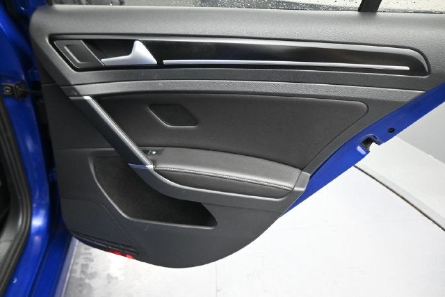 2016 Volkswagen Golf R DCC & Navigation 4Motion 4Motion
