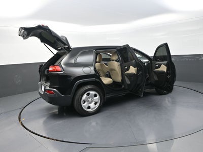 2017 Jeep Cherokee Sport