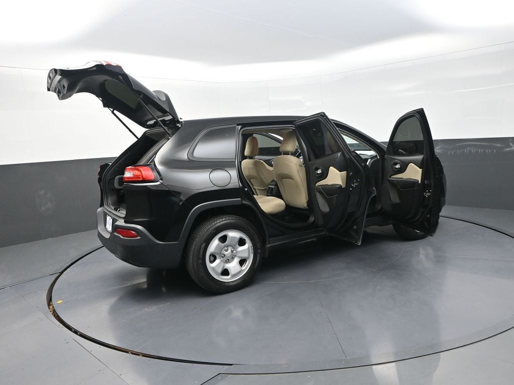 2017 Jeep Cherokee Sport