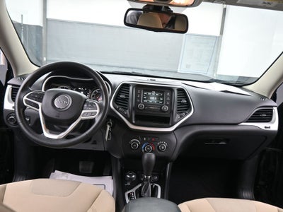 2017 Jeep Cherokee Sport