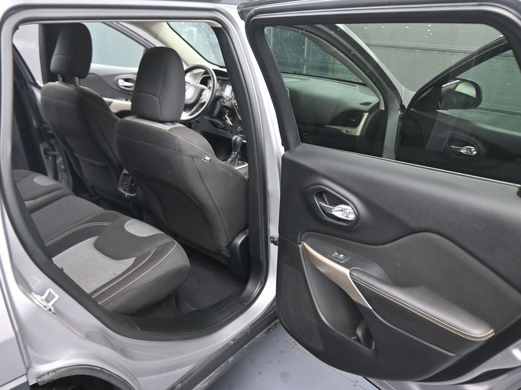 2018 Jeep Cherokee Latitude