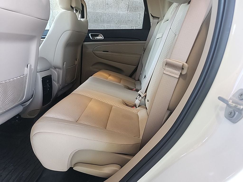 2019 Jeep Grand Cherokee Laredo E