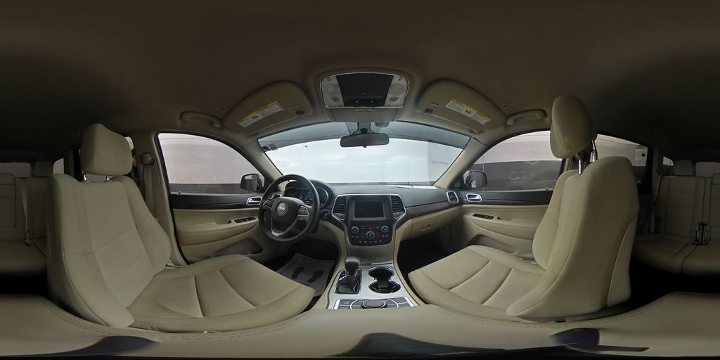 2019 Jeep Grand Cherokee Laredo E