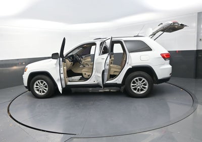 2019 Jeep Grand Cherokee Laredo E