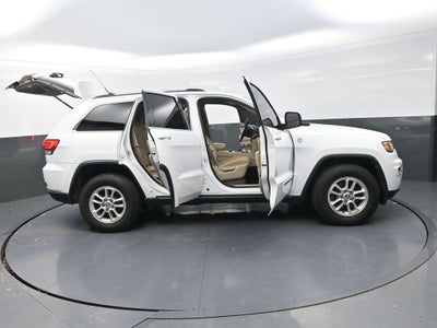 2019 Jeep Grand Cherokee Laredo E