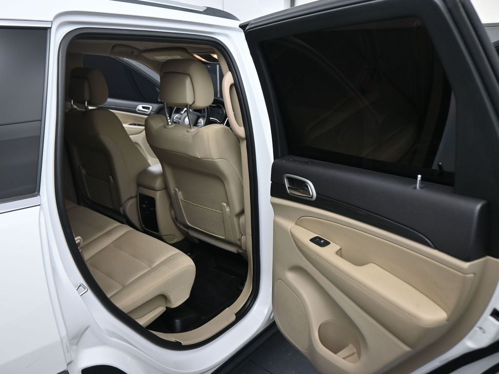 2019 Jeep Grand Cherokee Laredo E