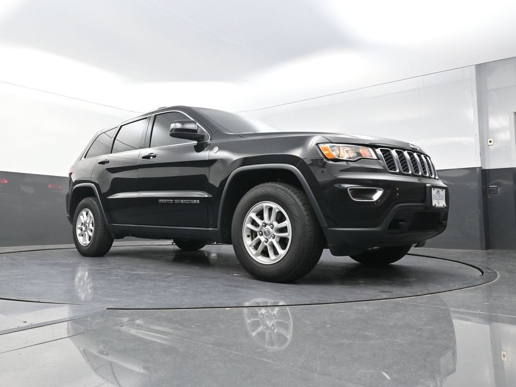 2020 Jeep Grand Cherokee Laredo E
