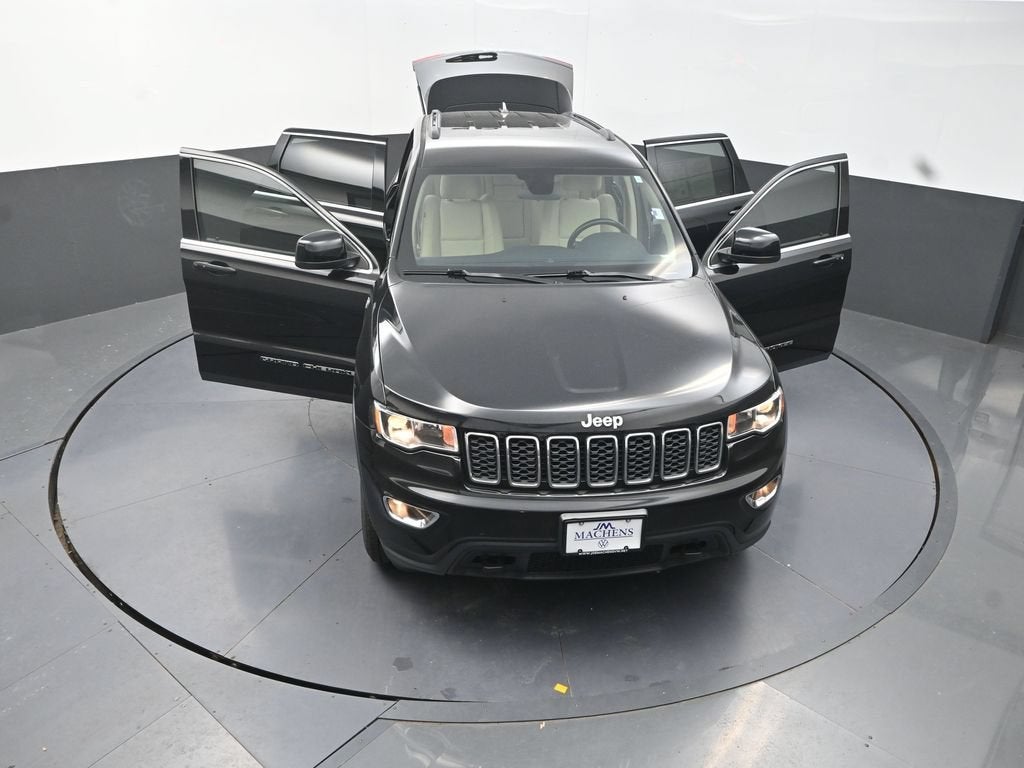 2020 Jeep Grand Cherokee Laredo E
