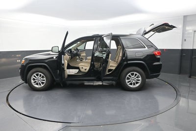 2020 Jeep Grand Cherokee Laredo E