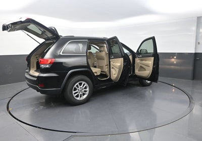 2020 Jeep Grand Cherokee Laredo E